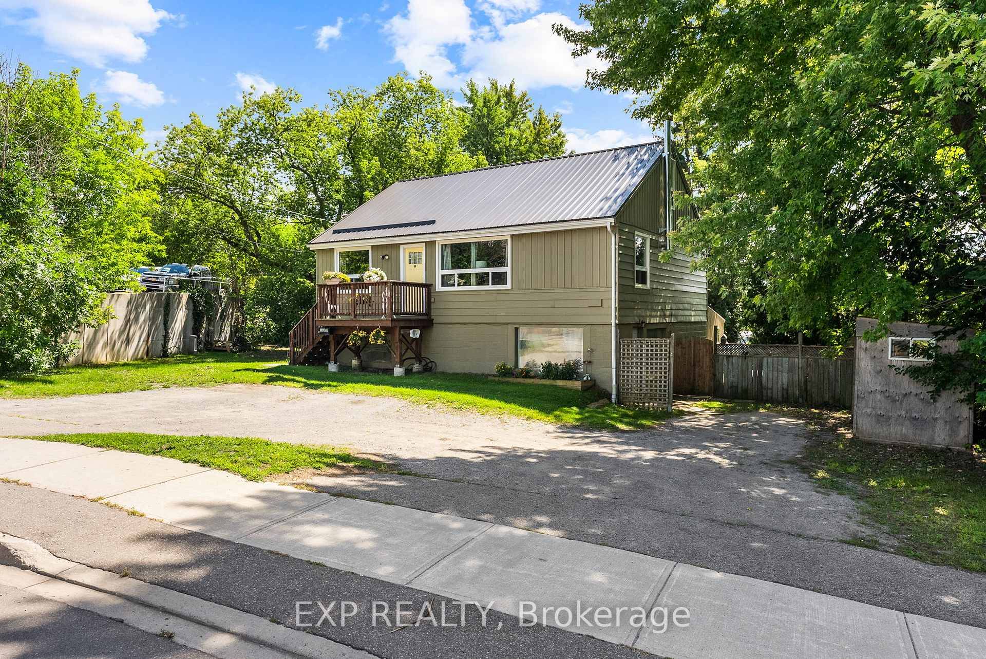 Discover the perfect blend of residential comfort and versatile opportunity in this beautifully positioned property in desirable Keswick.