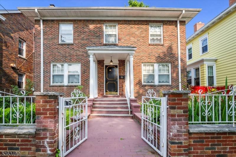 This stunning historic Brick and spacious home is well located on the prestigious Forest Hills Neighborhood near Branch Brook Park has four bedrooms, Livingroom, dining room, two bathrooms, family room ...