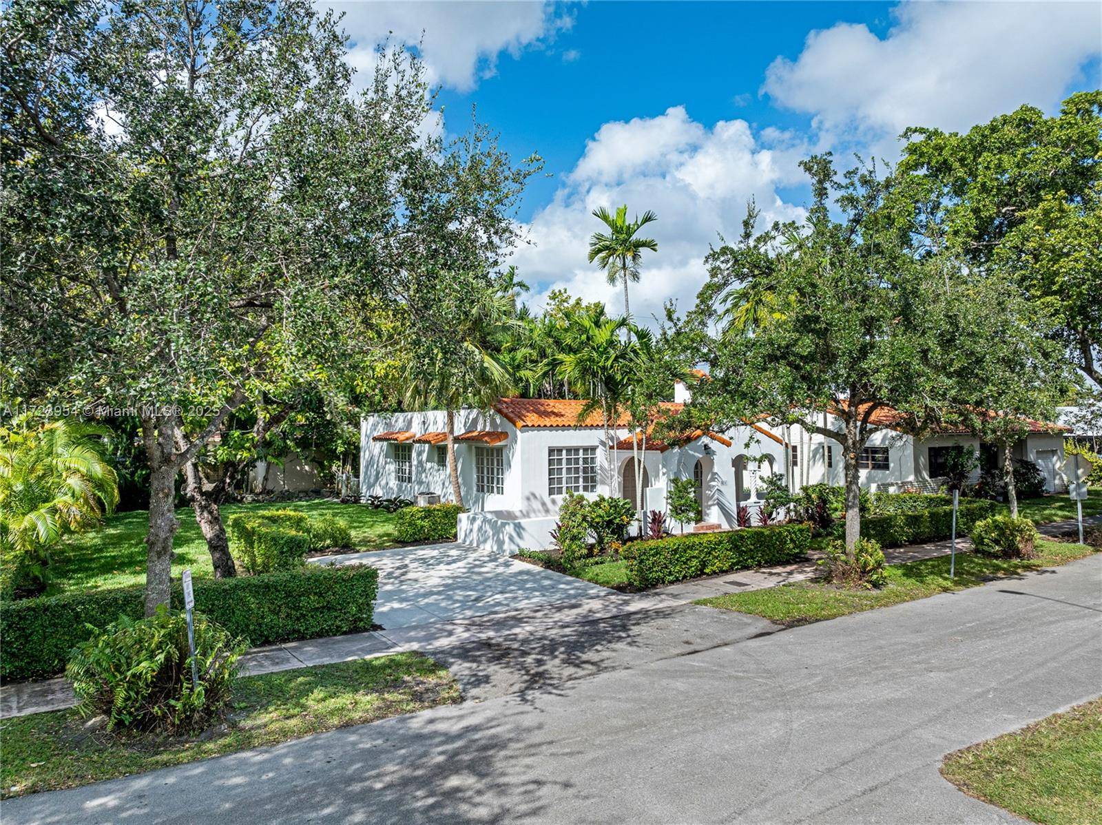 Beautiful Old Spanish 3 bed, 2 bath home in Coral Gables on the tree lined street Lorca.
