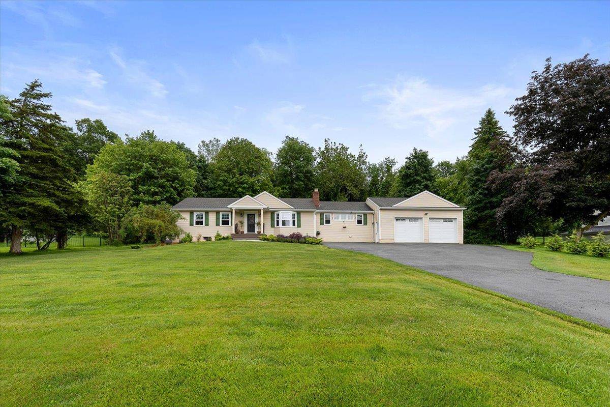 Step inside to this wonderful 3 bed ranch with the most amazing kitchen opening to a 440 sqft family room.