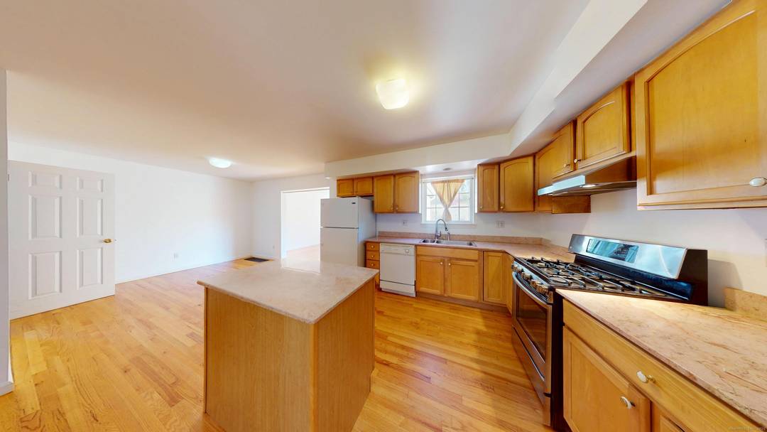 Welcome to 128 N. Taylor Avenue, a beautifully spacious Colonial offering over two thousand square feet of bright comfortable living in a convenient Norwalk location.