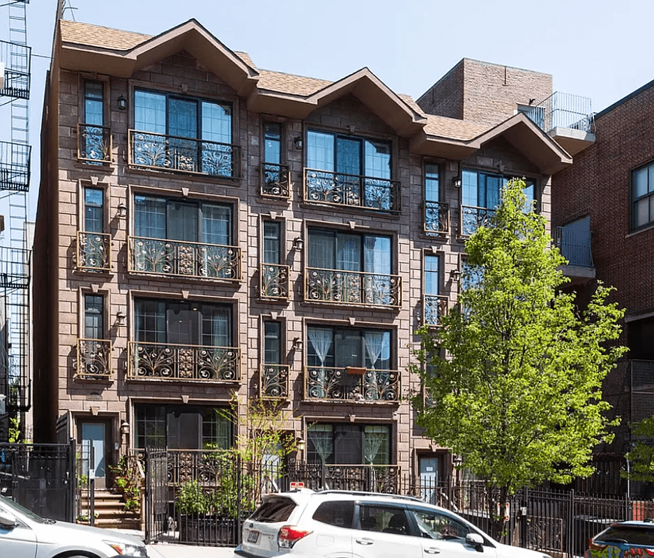 Welcome to 475 West 146th street 2 Duplex unit, it offers 3bedroom with 3 full bathroom and walk in closet for each bedroom.