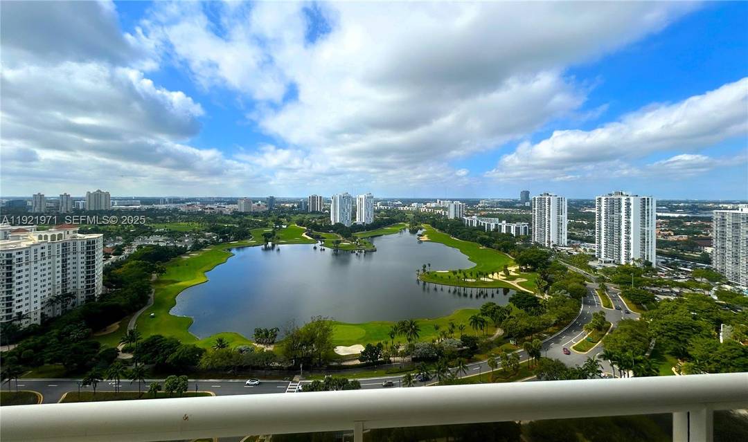 Experience breathtaking views from the 26th floor of this spacious 3 bed, 2.