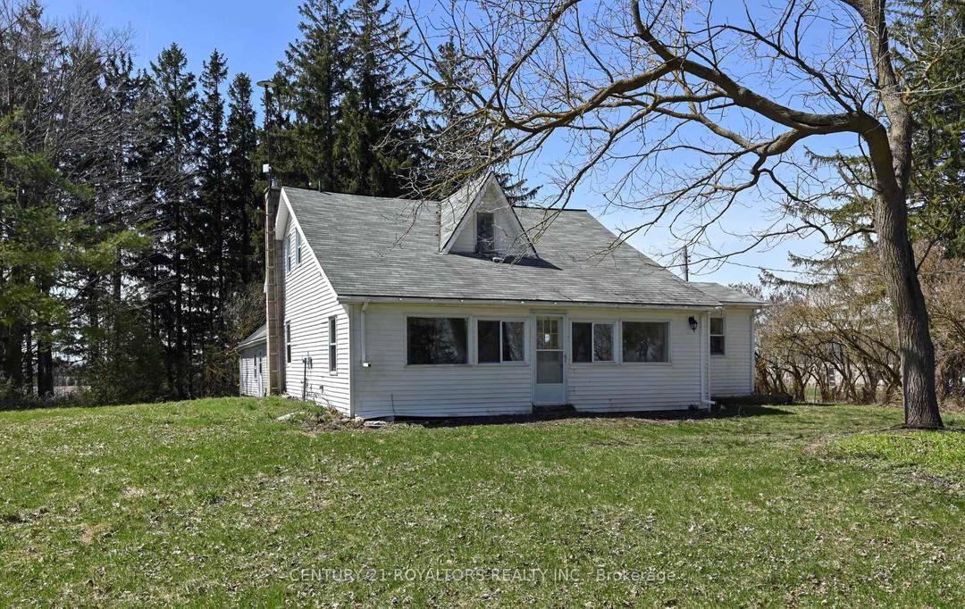 Set On A Peaceful And Picturesque 3 Acres Property, This Beautifully Maintained Farmhouse Offers The Perfect Blend Of Rural Charm And Modern Comfort.