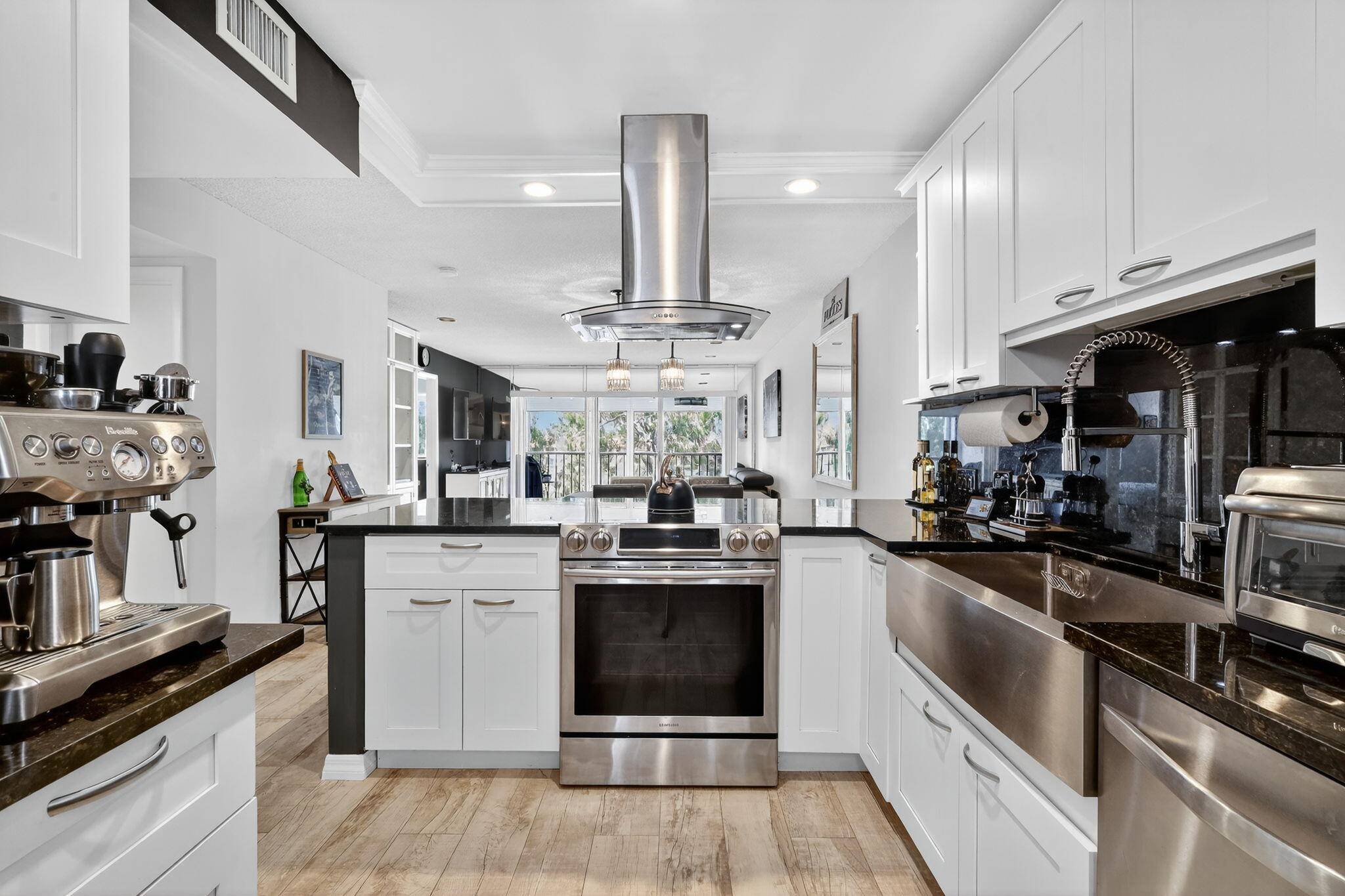 This Stunning two bed, two bath ALL AGE condo offers approximately 1, 005 sq feet of living space.