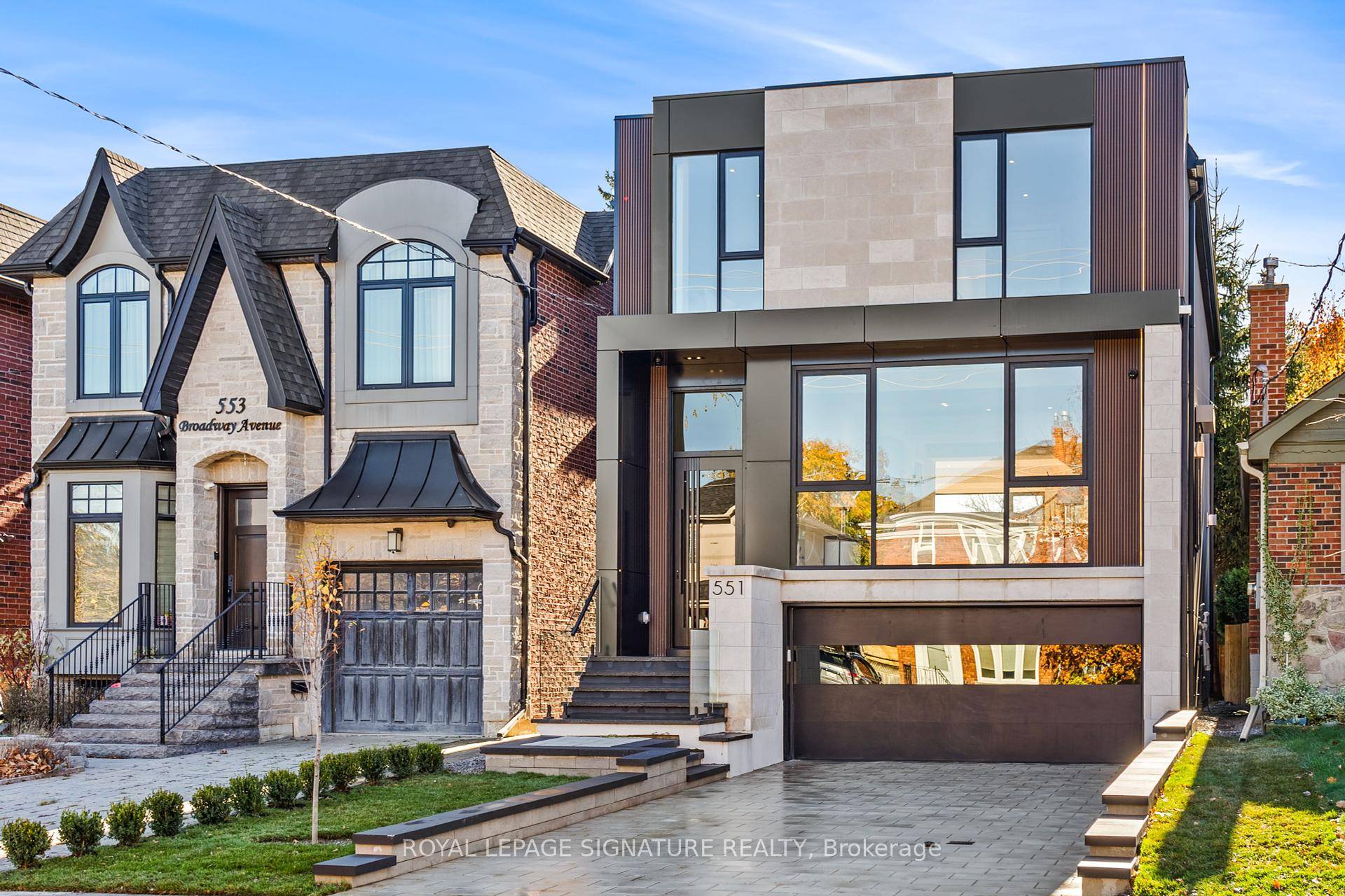 Step into unmatched sophistication with this custom built, modern detached home in the prestigious North Leaside neighborhood an extraordinary opportunity for discerning buyers seeking the pinnacle of luxury living.