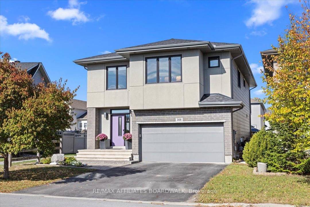 Welcome to your own private retreat in one of Kanata's most sought after neighbourhoods !