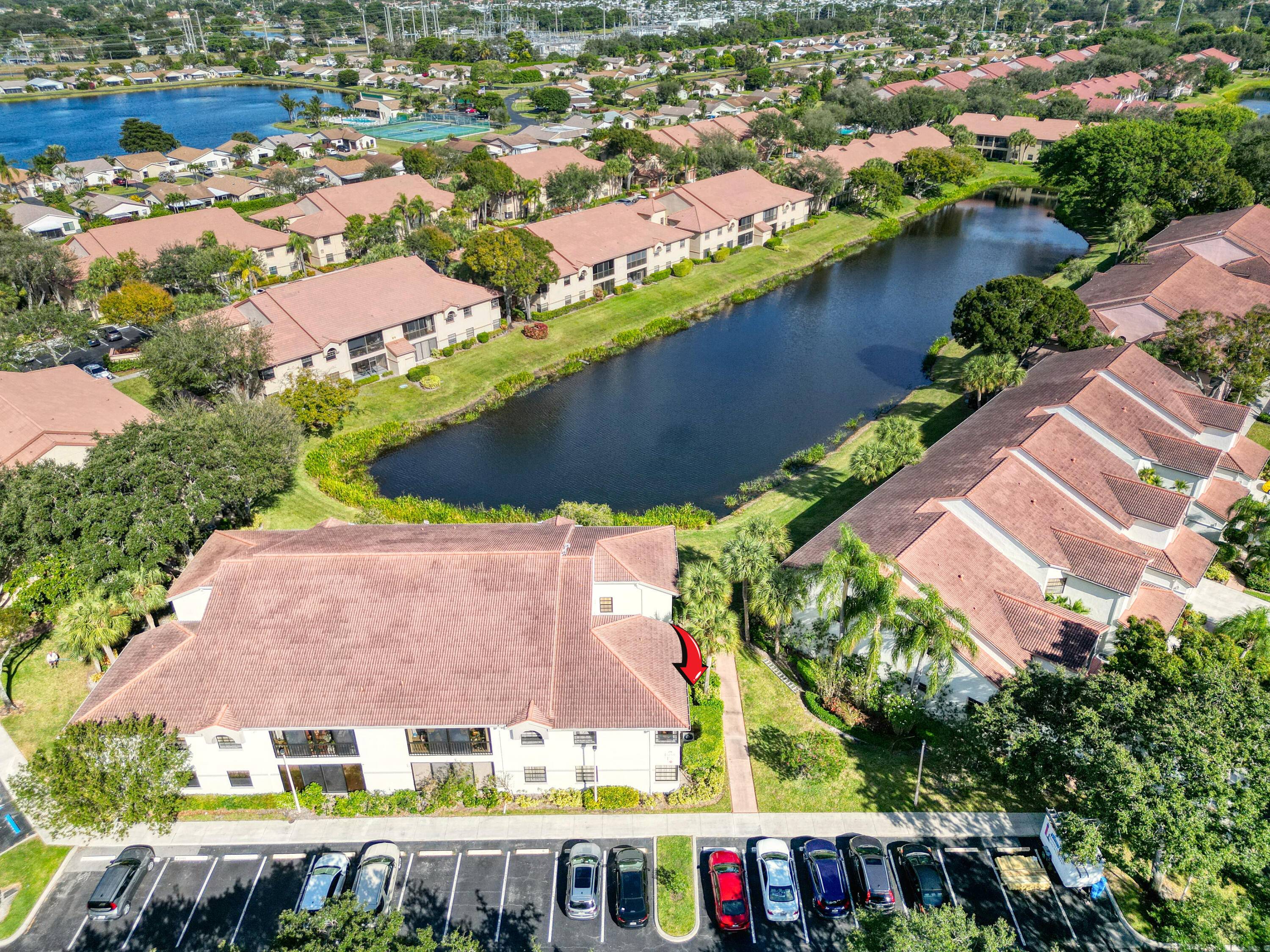 Experience the perfect blend of modern luxury and coastal charm in this beautiful ALL AGES community home located in the HEART OF BOYNTON BEACH !