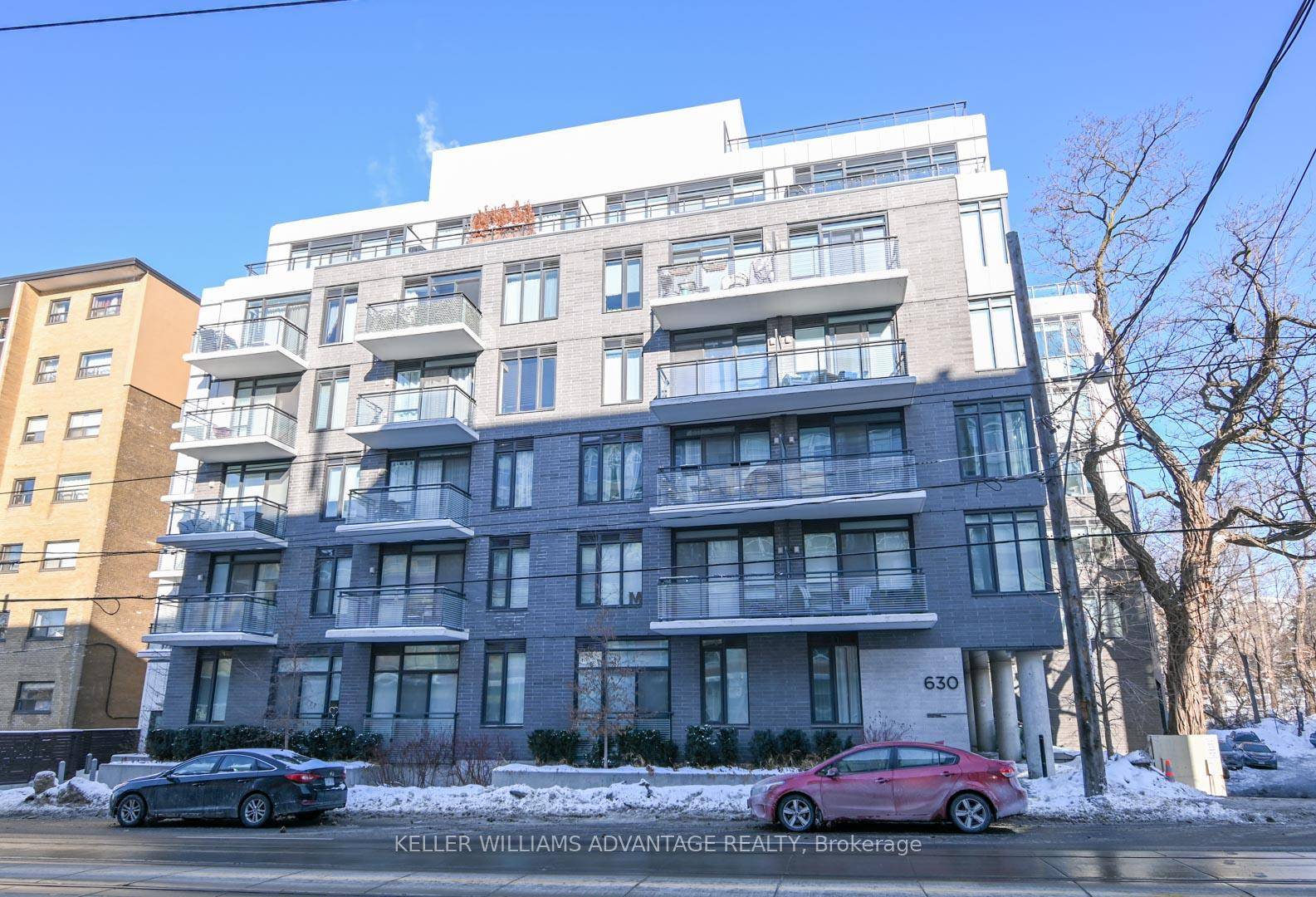 Stylish Boutique Living In The Beautiful Toronto Beache S.