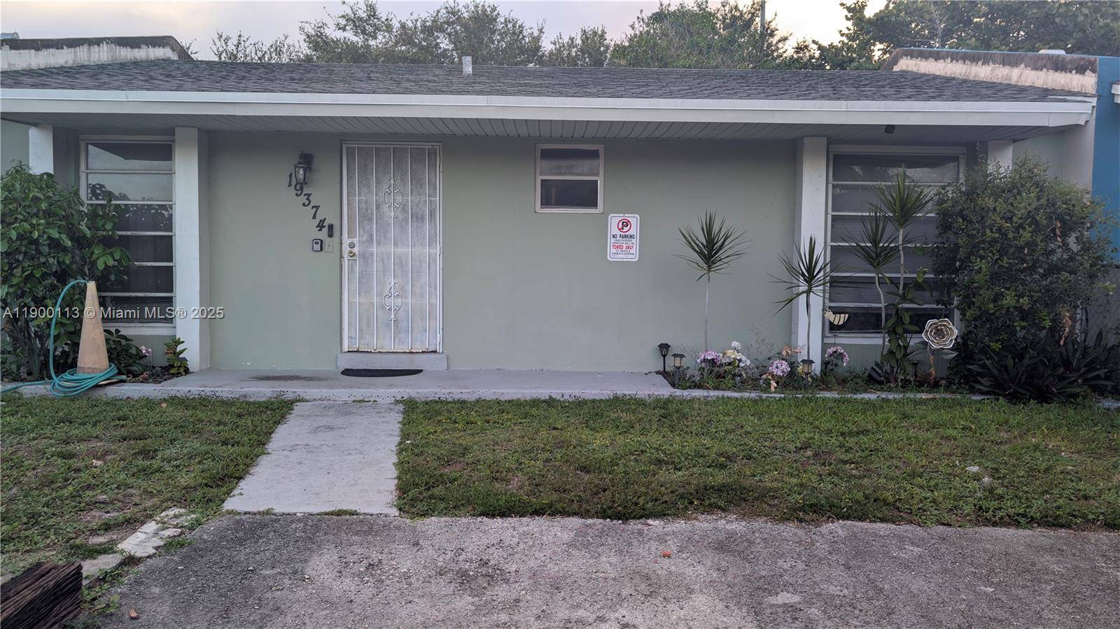 Fully remodeled income producing property just minutes from the Hard Rock stadium.