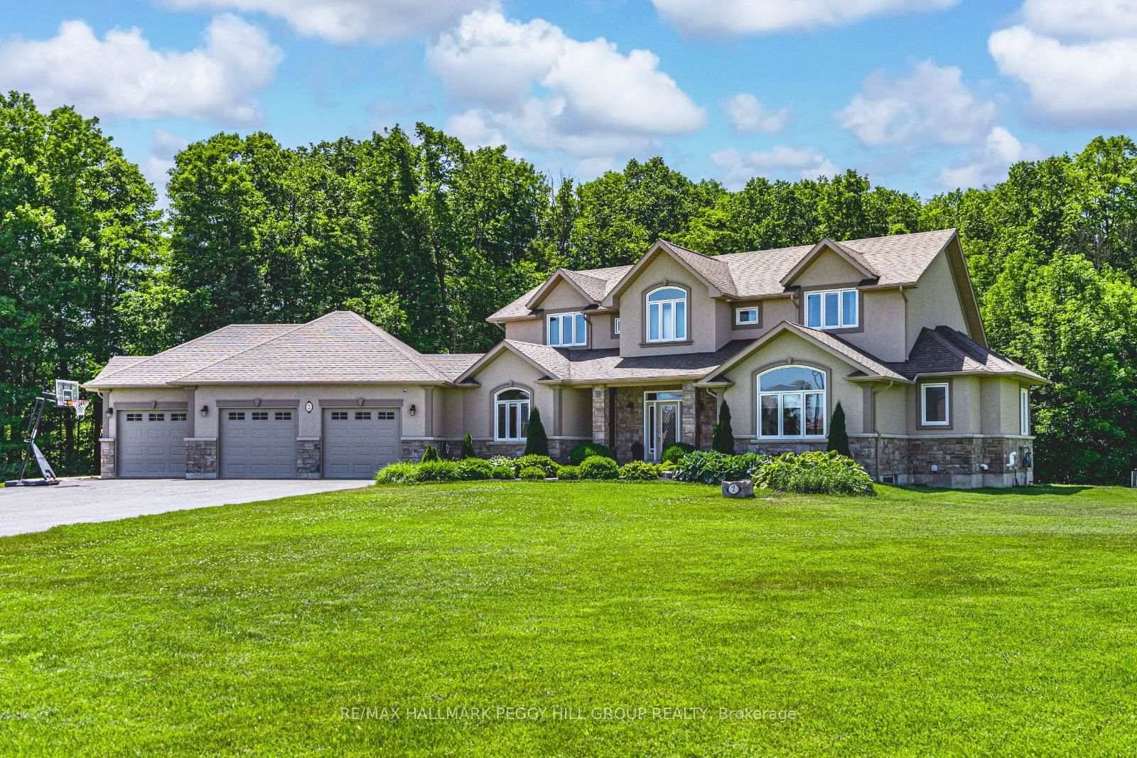 PRESTIGIOUS 2 ACRE ESTATE WITH OVER 5, 200 SQ FT, RESORT STYLE BACKYARD amp ; A PRIME CUL DE SAC SETTING !