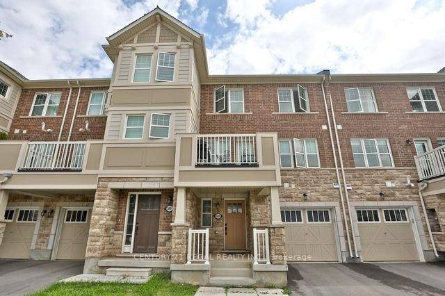 Townhome on a quiet street in North Oakville's sought after Preserve Community.
