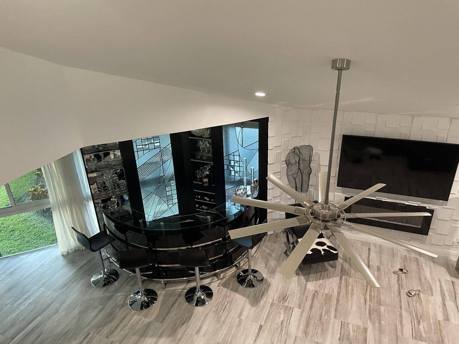 Discover modern elegance with this stunningly renovated 3 bedroom, 3 bathroom Loft situated within the prestigious Gleneagles Country Club in Delray Beach, FL.