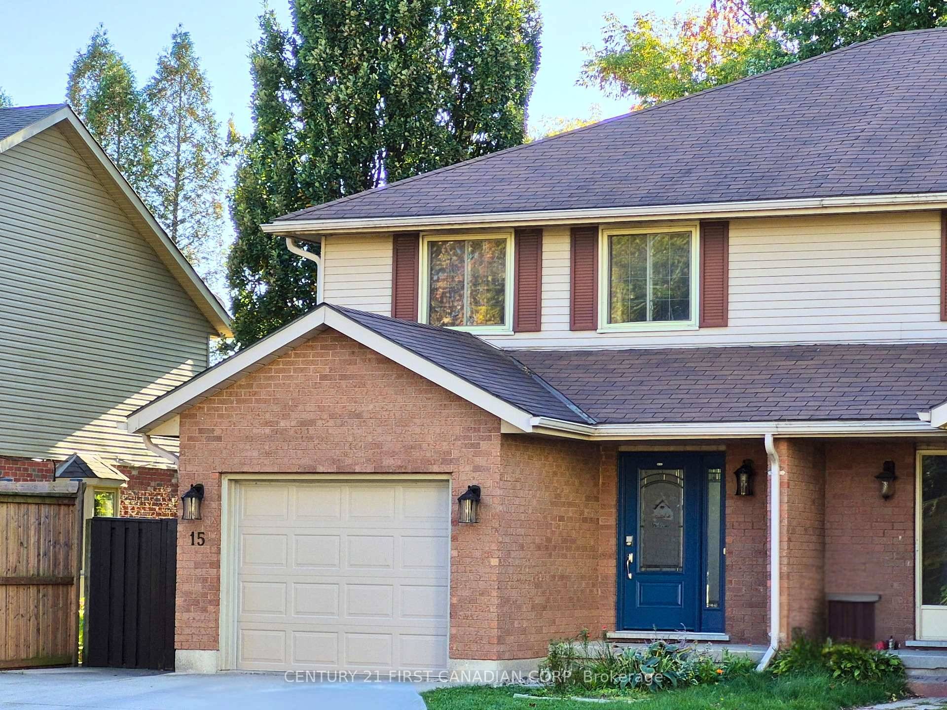 Discover 15 Mohican Drive at the end of the sought after Lakeside Estates culdesac, a turnkey 2 storey semi detached spacious home perfectly suited for a modern family.