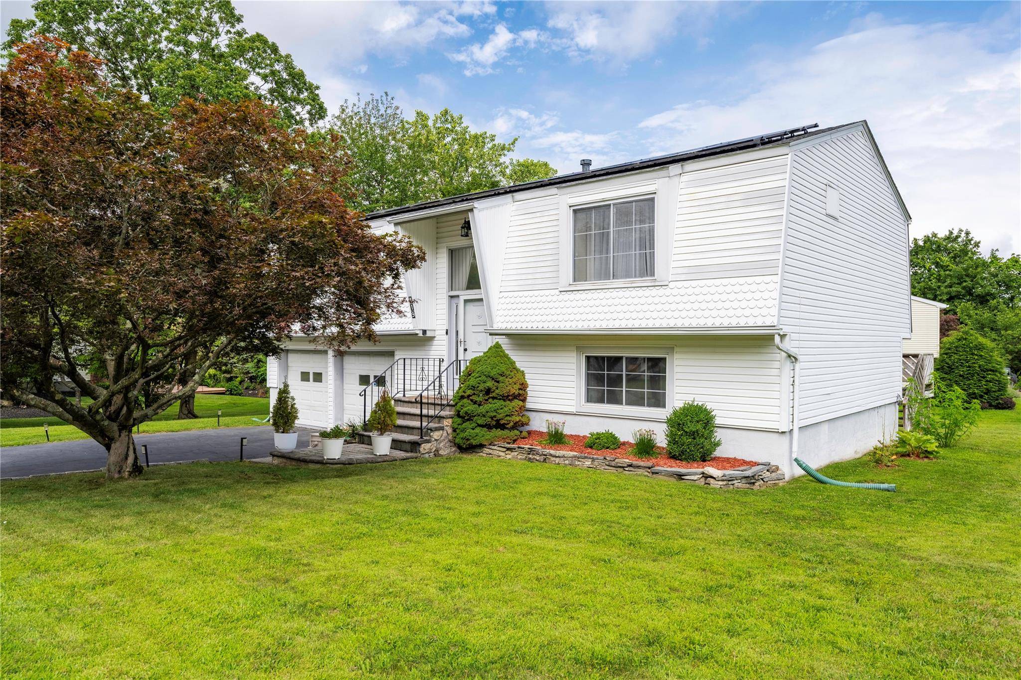 Oh my, this is HOME ! ! One look at this PRISTINE property and you will never want to leave.