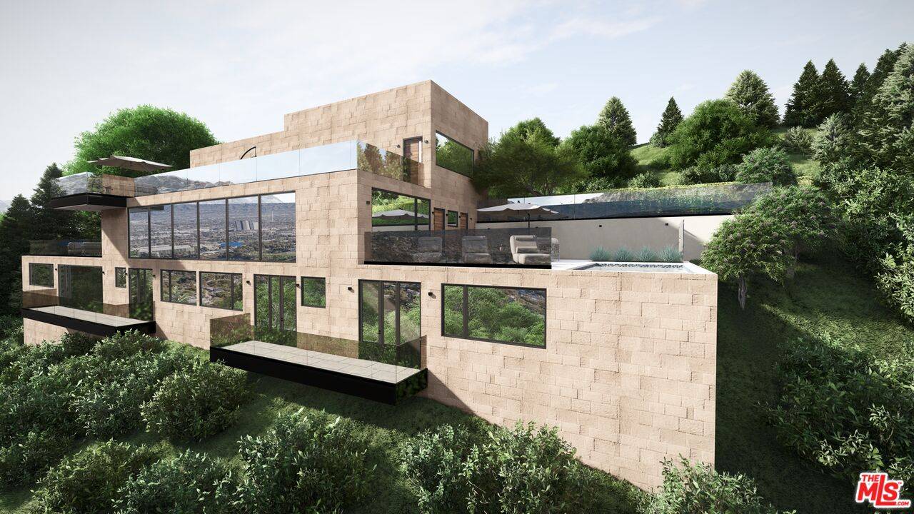 7315  W Pyramid Pl Hollywood Hills East La