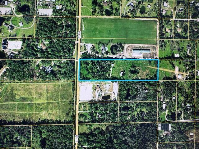 This is a beautiful, mostly clear 10 acre parcel perfect for transforming into an equestrian facility, the family compound of your dreams or an agritourism business.