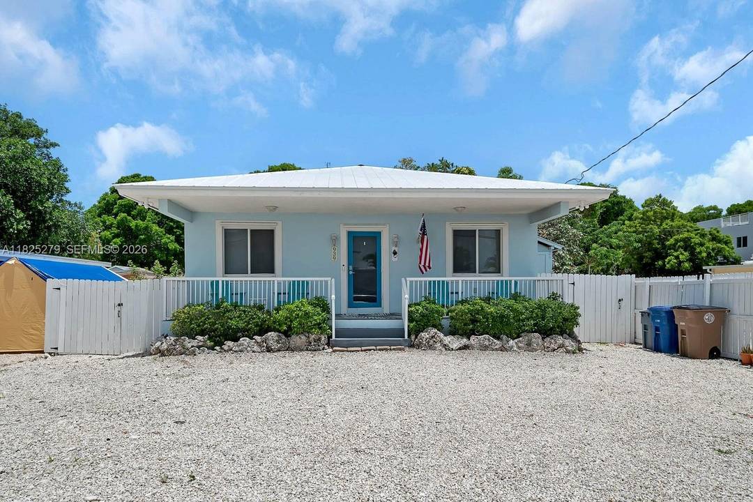 REDUCED TO SELL ! Bring your offer.