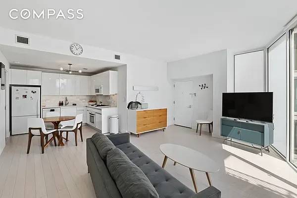 Back on the Market Your Brooklyn Oasis Awaits !