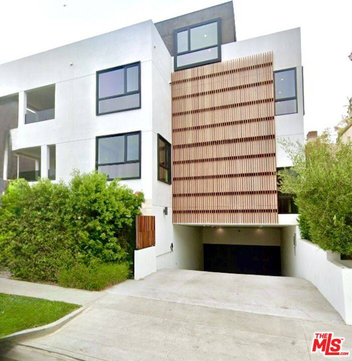 724 N Croft Ave 1BR Sunset Strip La