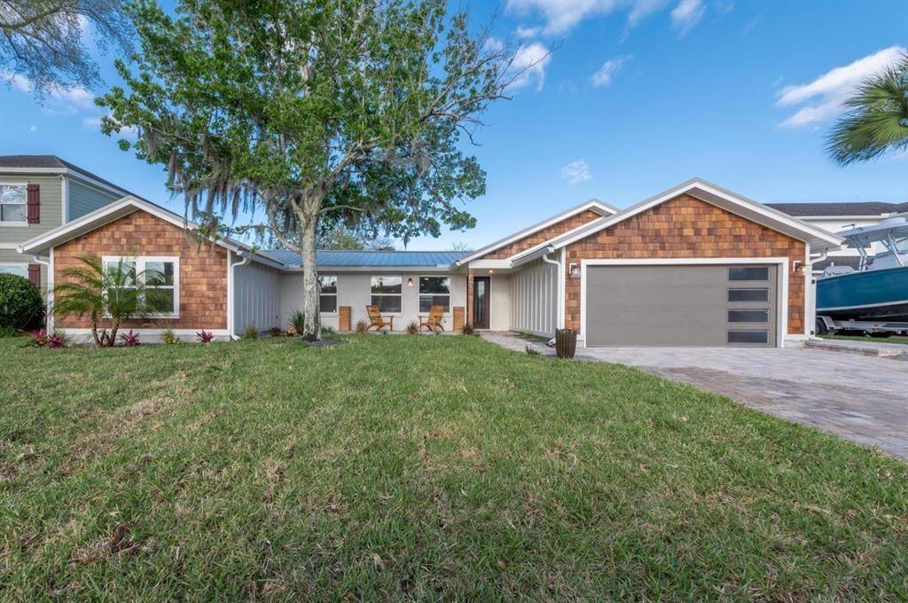 Welcome to this stunning 4bed 3 bath waterfront home located in Jack beach.