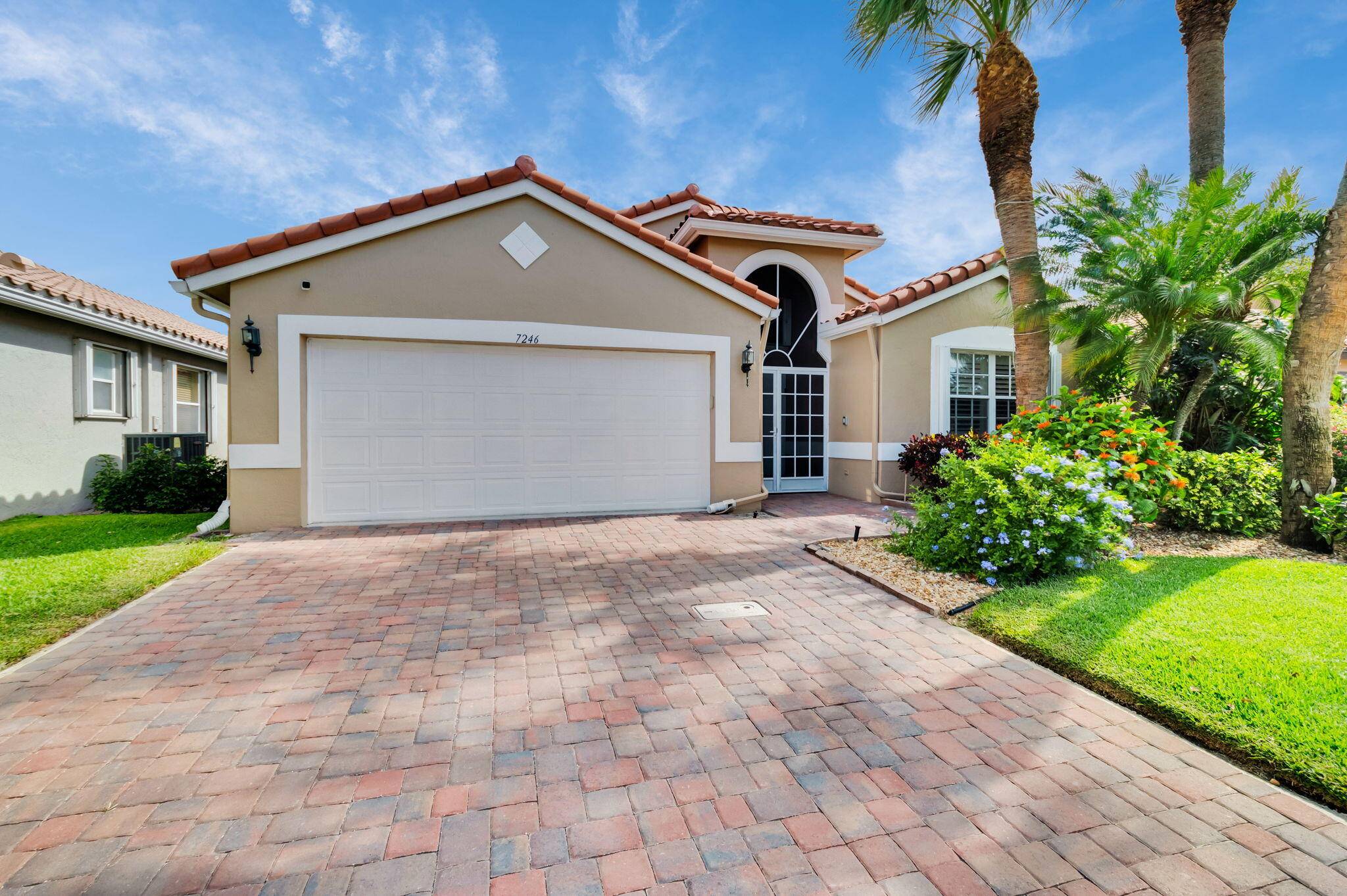 Welcome to your ideal Florida retreat in the sought after 55 community of The Cascades.