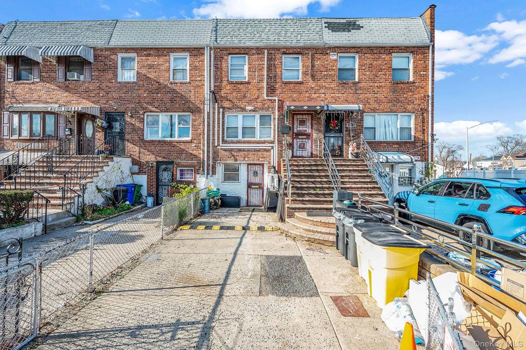 Discover the perfect canvas to create your dream home.