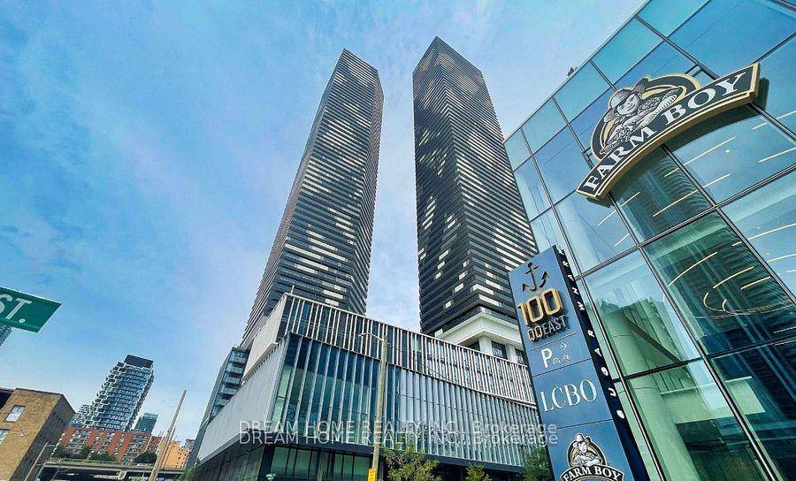Luxury Sugar Wharf Unit by Menkes !