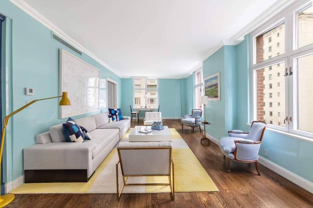 This chicly renovated condominium offers 3 Bedrooms plus a Library 4th Bedroom, 4 full Bathrooms, and is located in one of the most enviable locations on the Upper East Side.