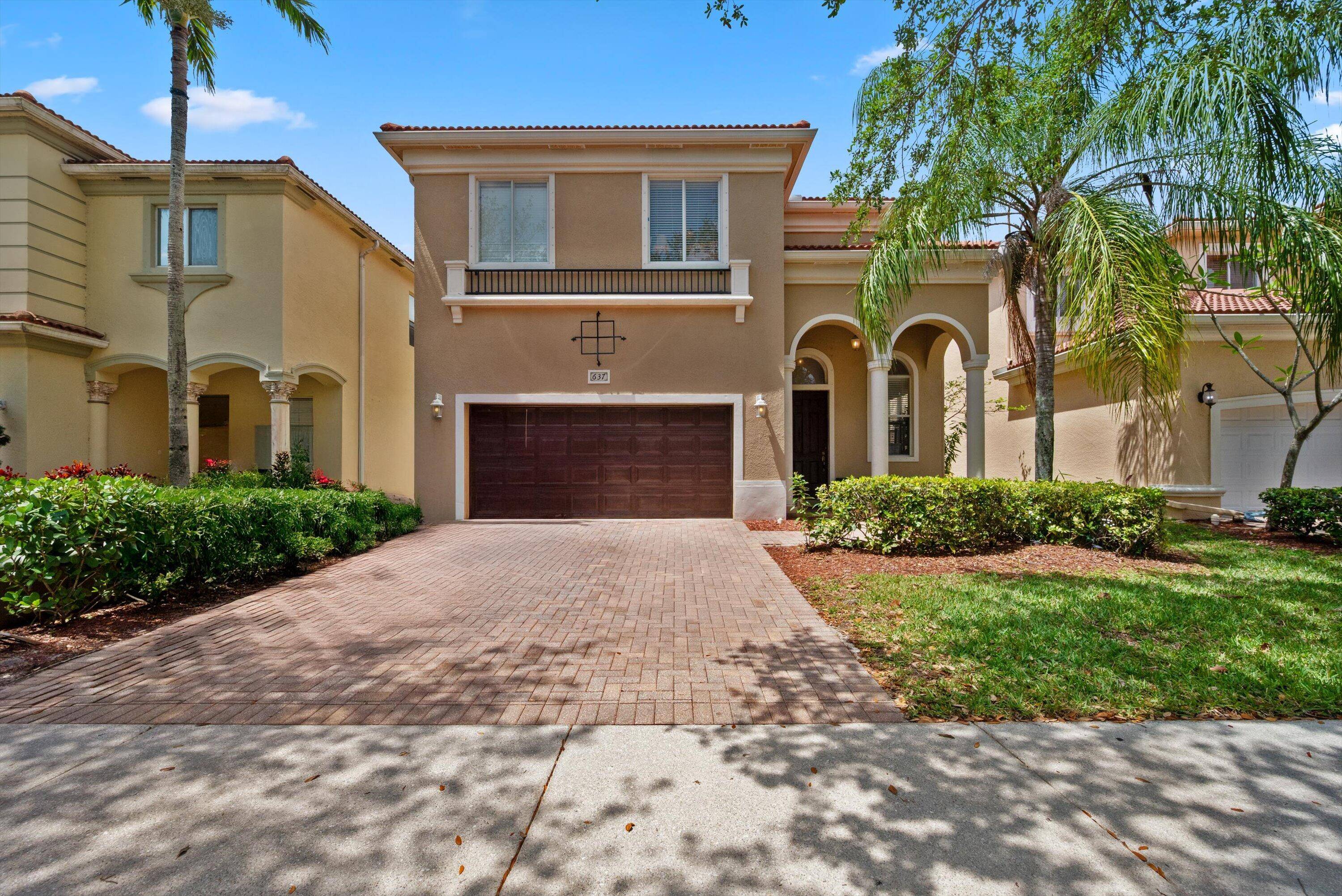 New Listing in Terracina Stunning 4 Bedroom Home with Lake Views !