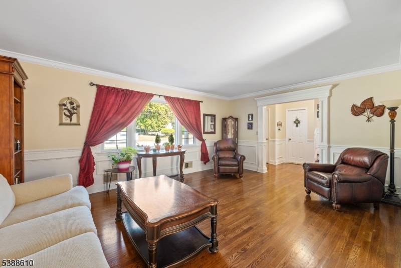 Welcome to 4 Crestmont Drive.