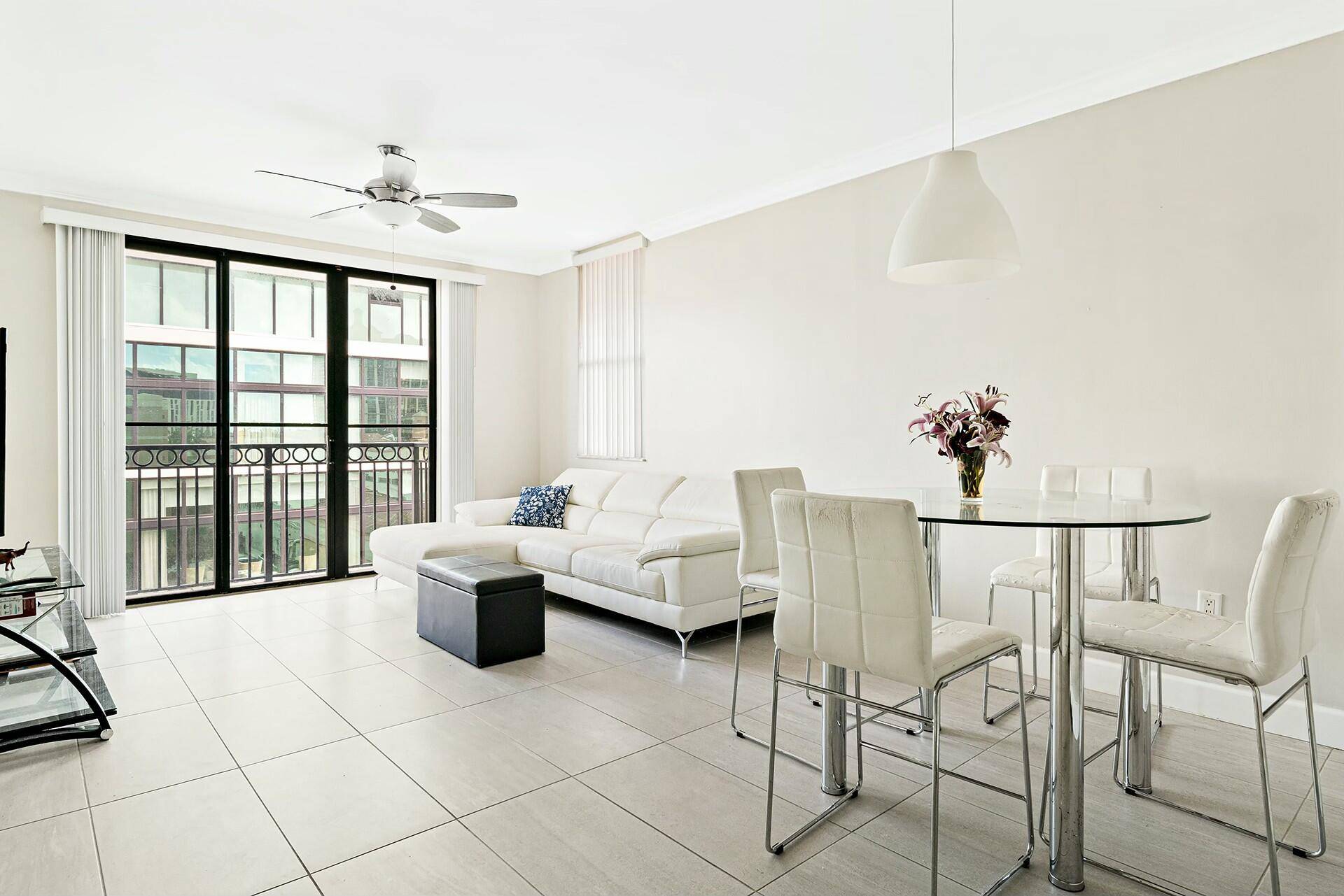 Discover penthouse living in the Coutyards in CityPlace.