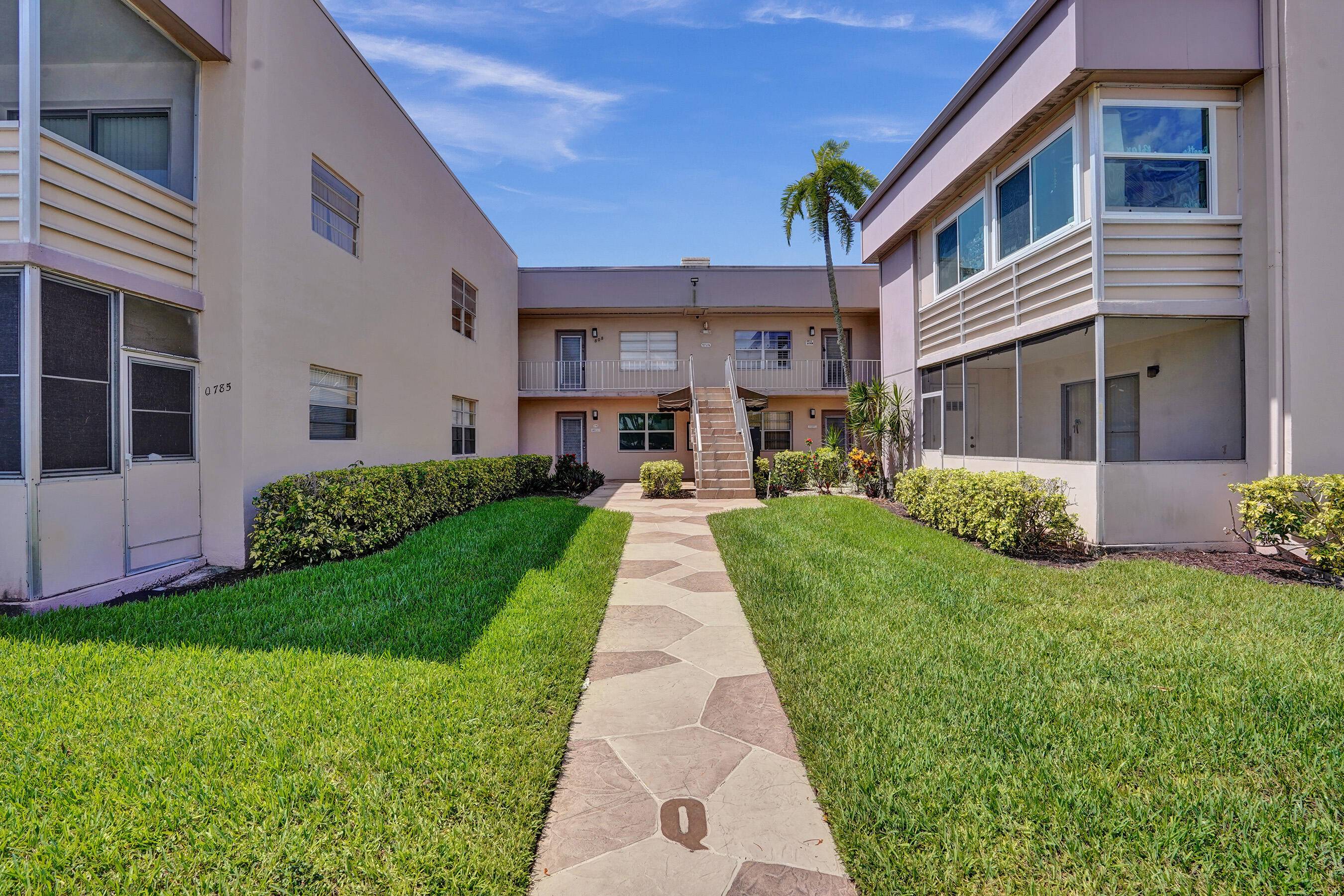 Welcome to one of the finest residences in the highly sought after Kings Point 55 community.