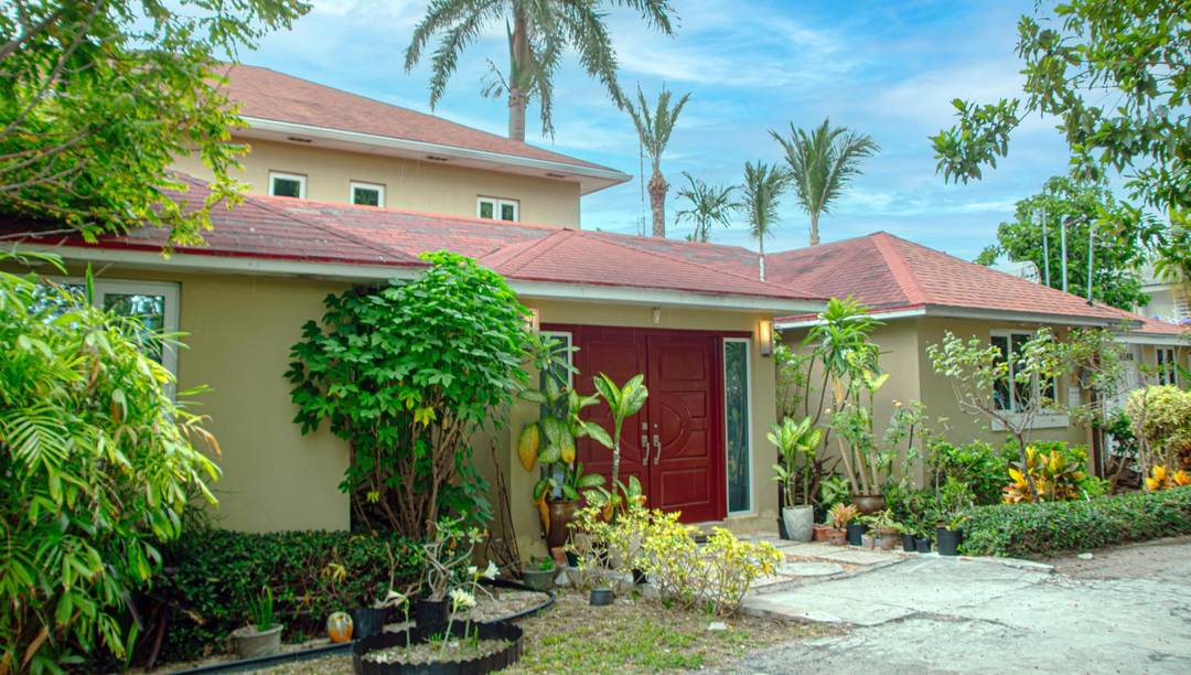 PEAR STREET Single Family Home New-Providence