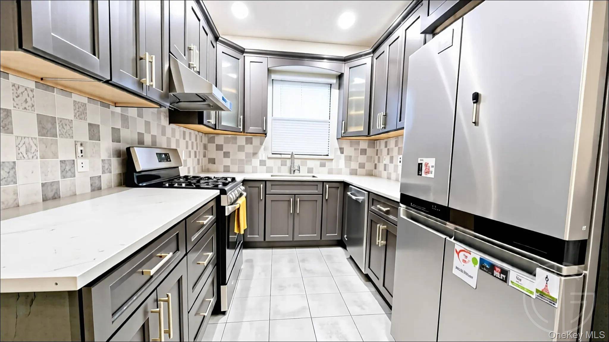 No Fee 1st Floor Fully Renovated 3 Bedroom Apartment !