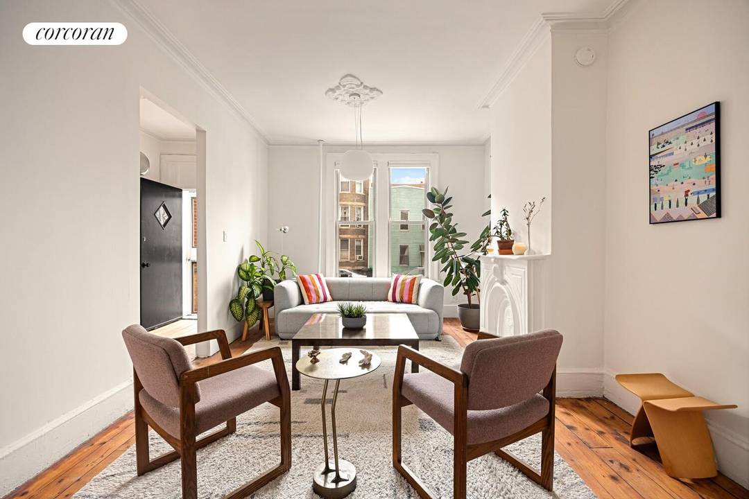 Welcome to 165 14th Street, a warm and inviting Gowanus townhome that blends original 19th century charm with thoughtful modern updates.