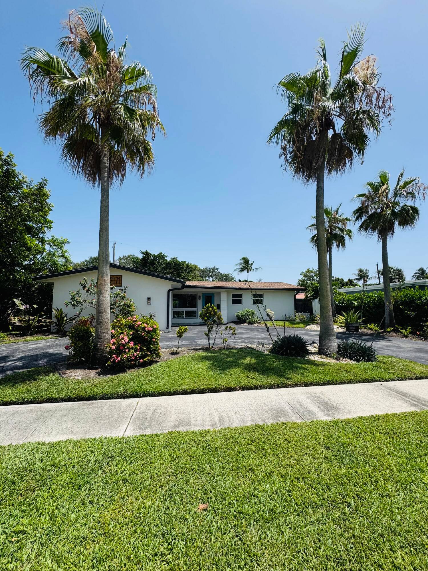 Take a look at this 3 bedroom 2 bathroom with one car garage custom remodeled property.