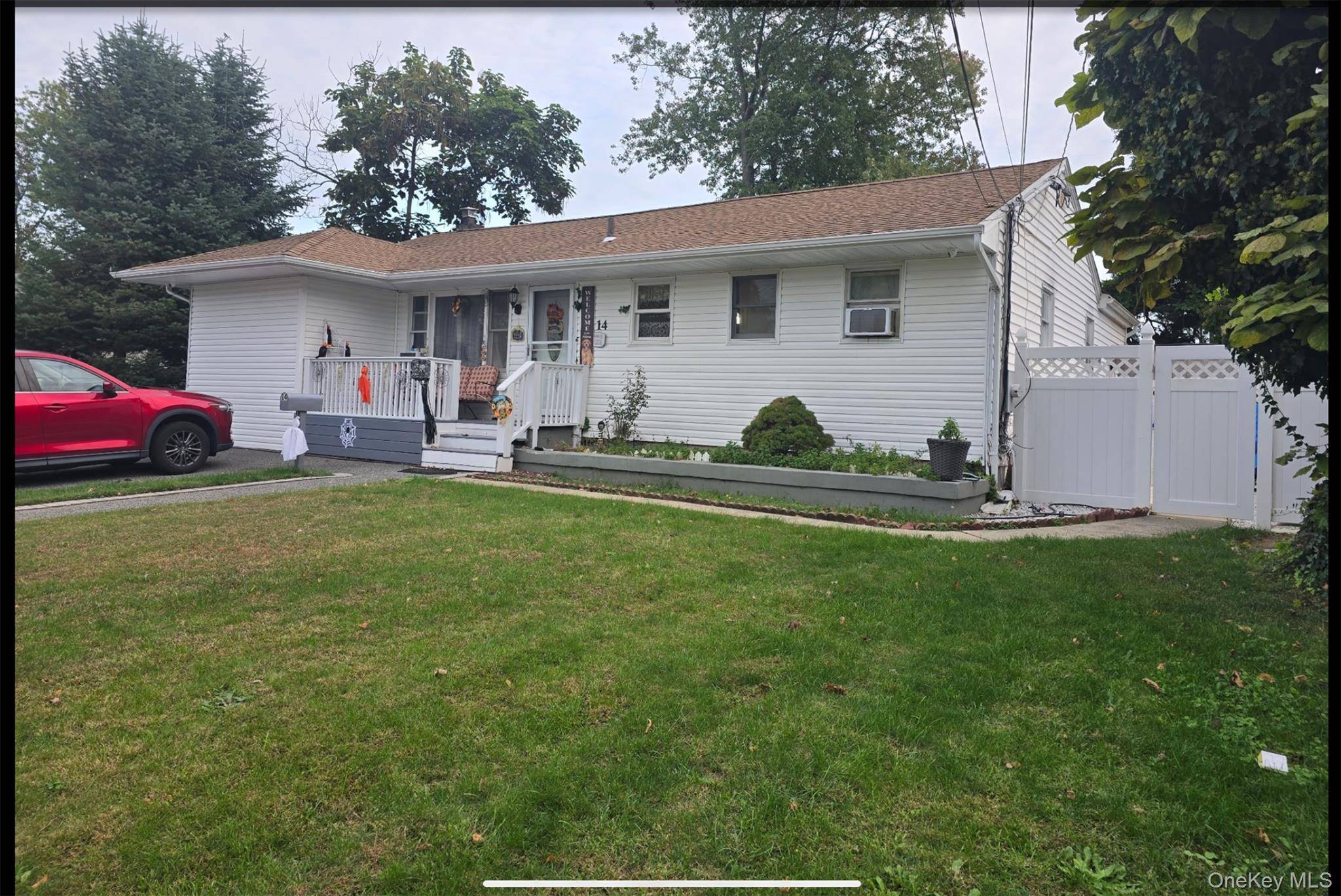 Nice ranch, very good condition