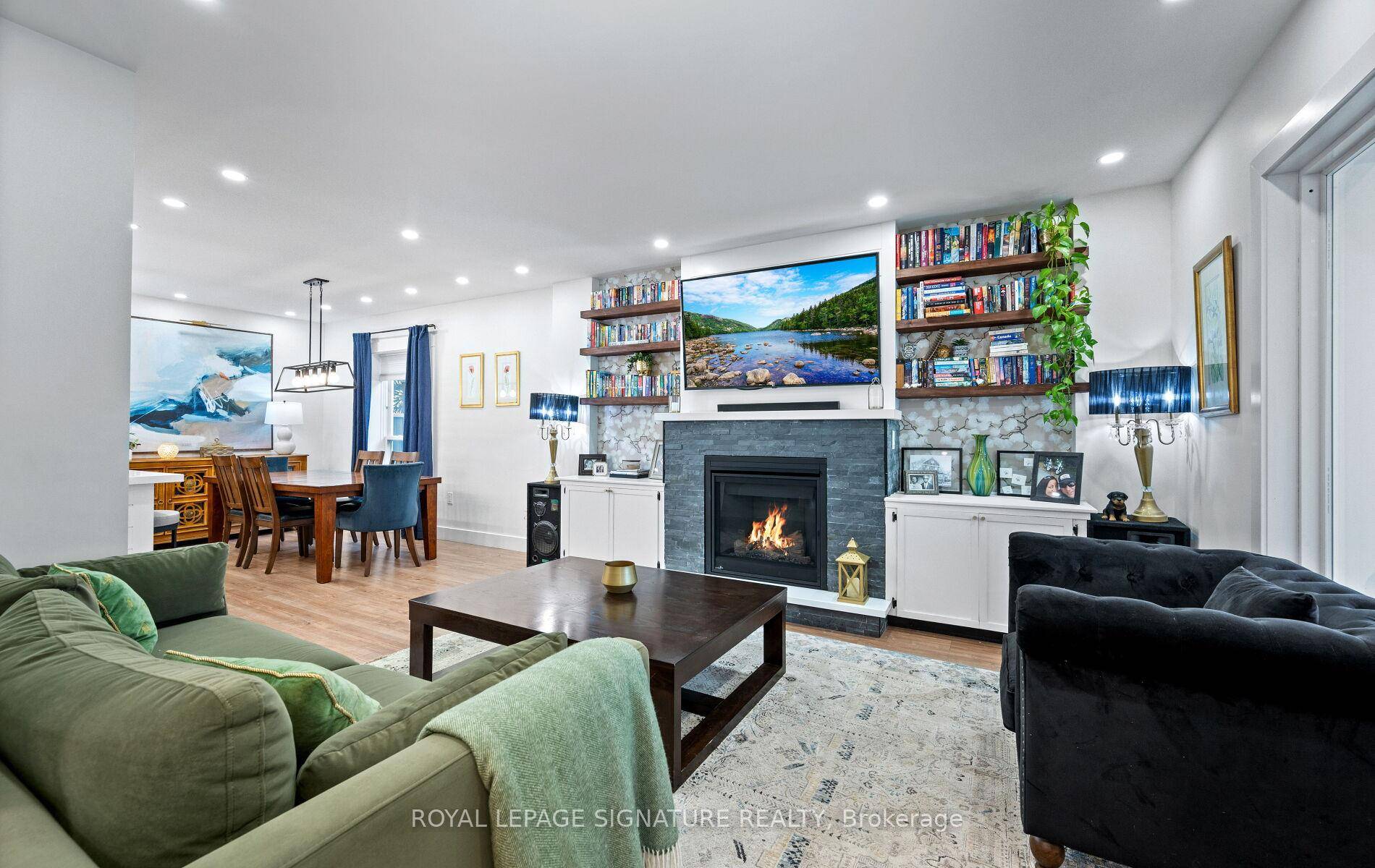 A Home That Truly Has It All !