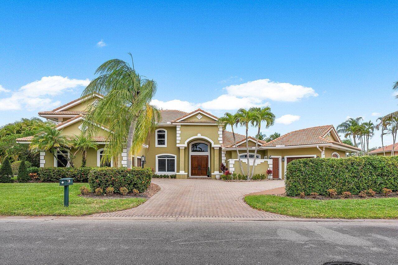 Welcome to luxury living at its finest in the prestigious Preston community within PGA National Resort.