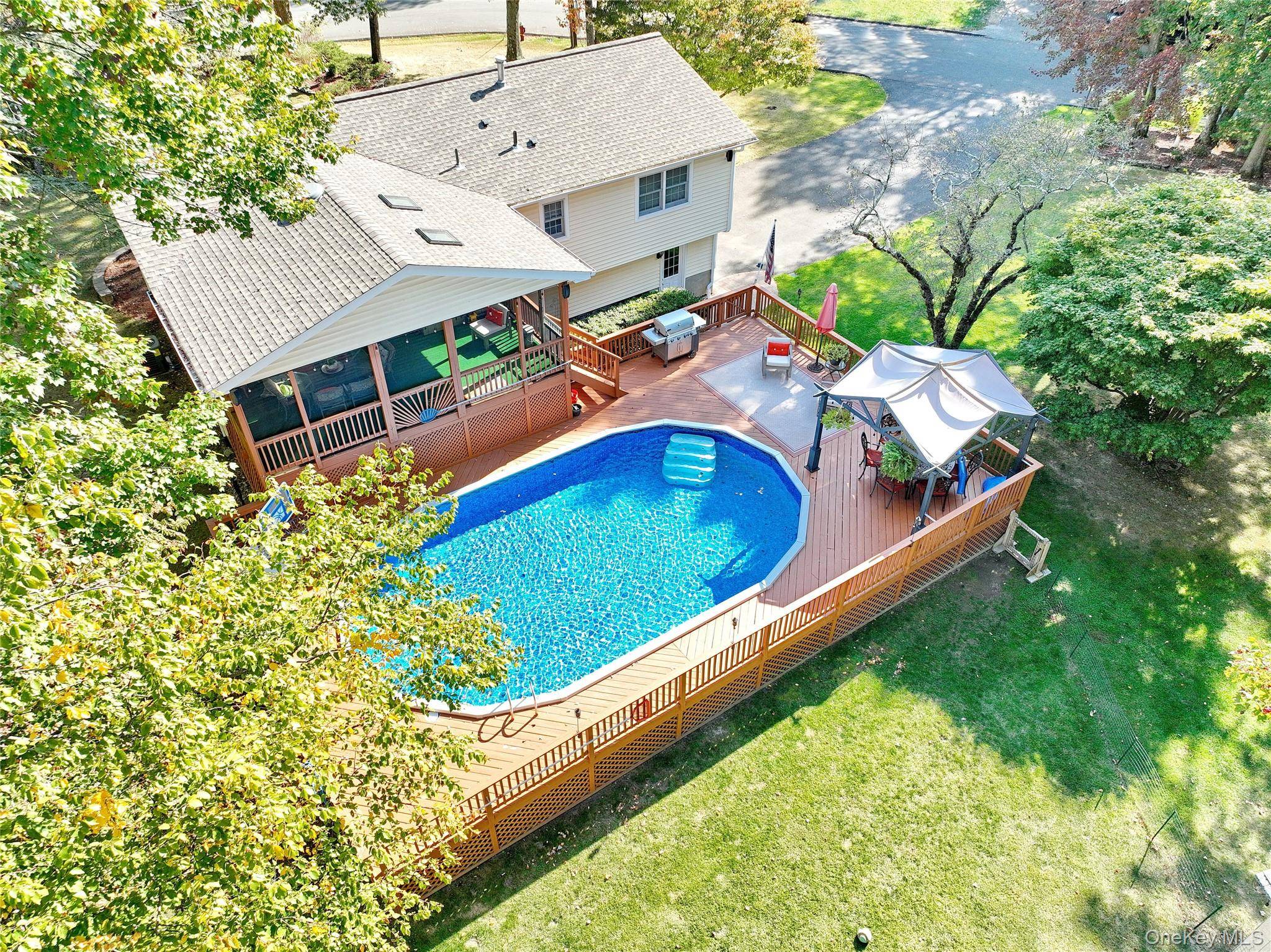 Pomona ! Wow ! Move right into this beautifully maintained and updated 4 bedroom, 2.