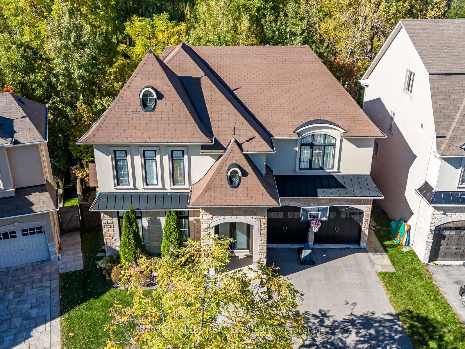 Magnificent one of a kind family home nestled on one of the most sought after streets in the prestigious Valleys of Thornhill community.