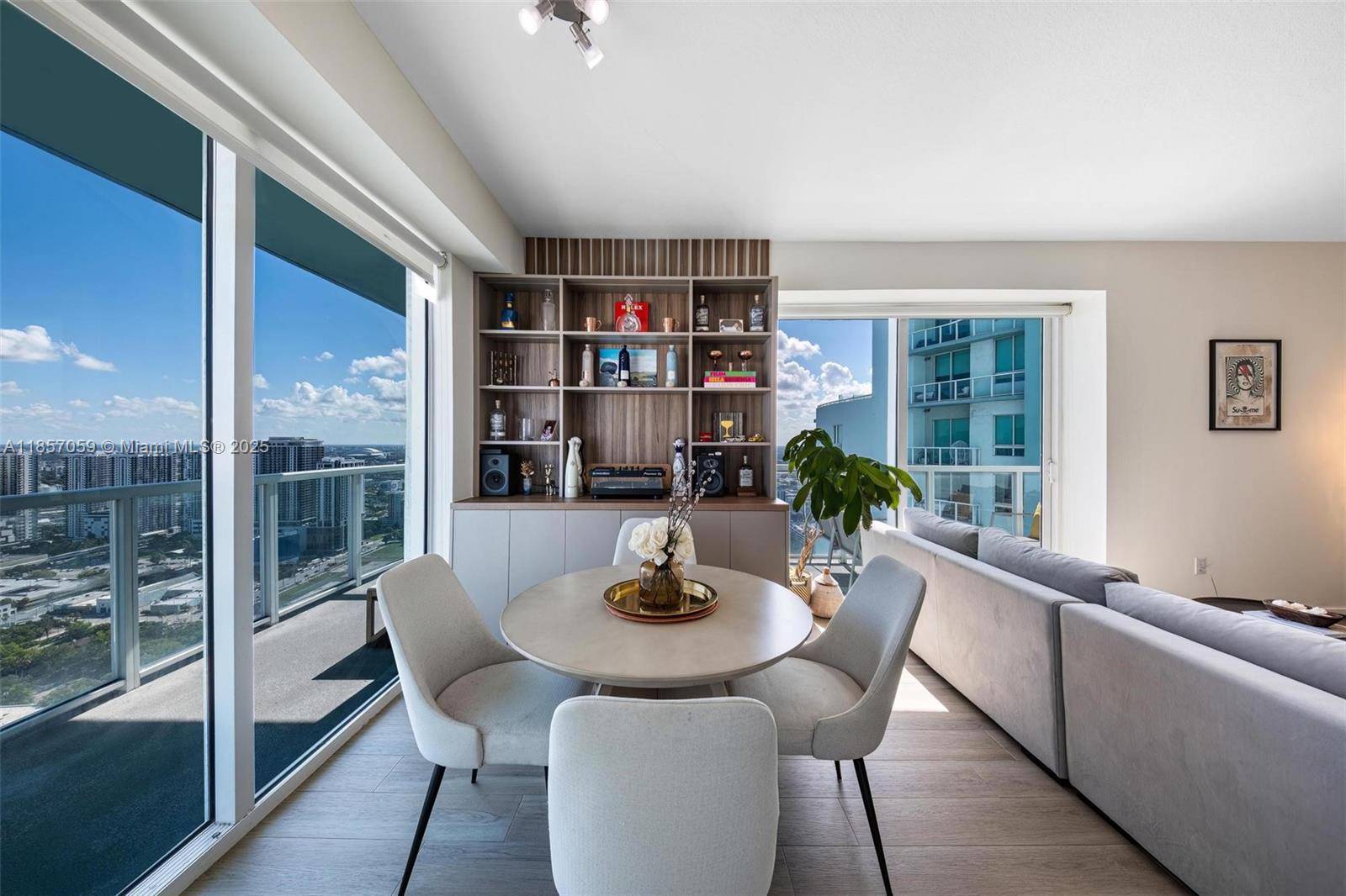 Association has full reserves ; Building is eligible for 5 Down Payment for primary residence Located in the highly desirable Quantum on the Bay in vibrant Edgewater, this bright unit ...