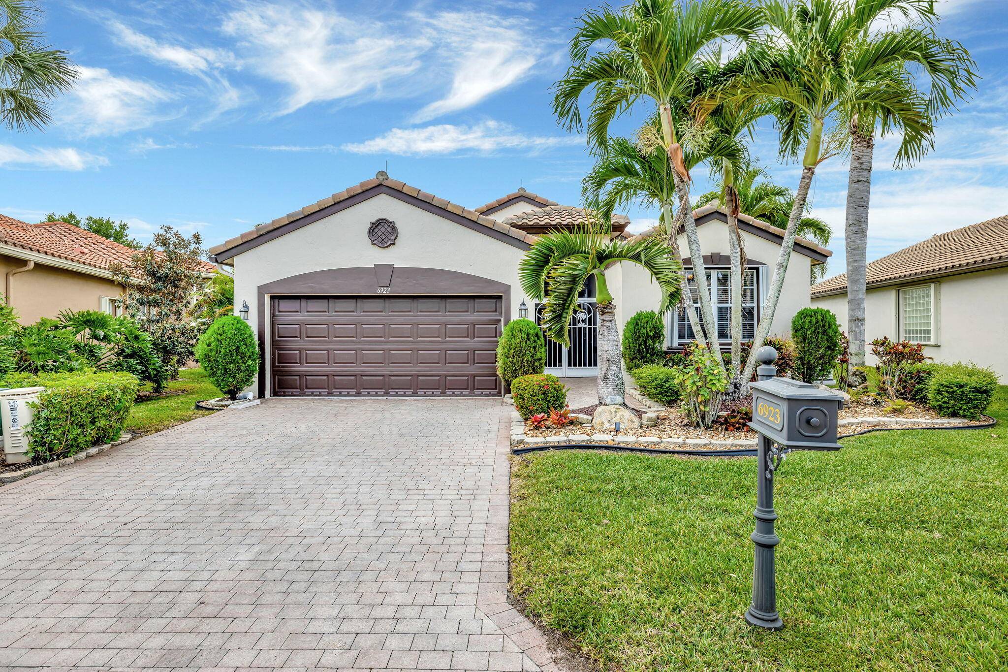 Welcome to your FUTURE home in the beautiful community of Bellaggio.