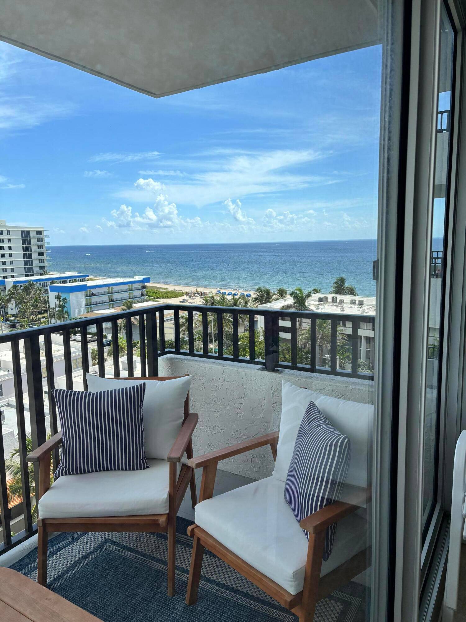 SEASONAL RENTAL OCEAN INTRACOASTAL VIEWS531 N Ocean Blvd 1107, Pompano Beach, FL.