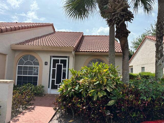 Rare, sought after Ruby model in this gated, secluded Clubhouse community boasts vaulted ceilings, 2 bedrooms plus den, 1706 square feet of living space plus a glass enclosed sun room.