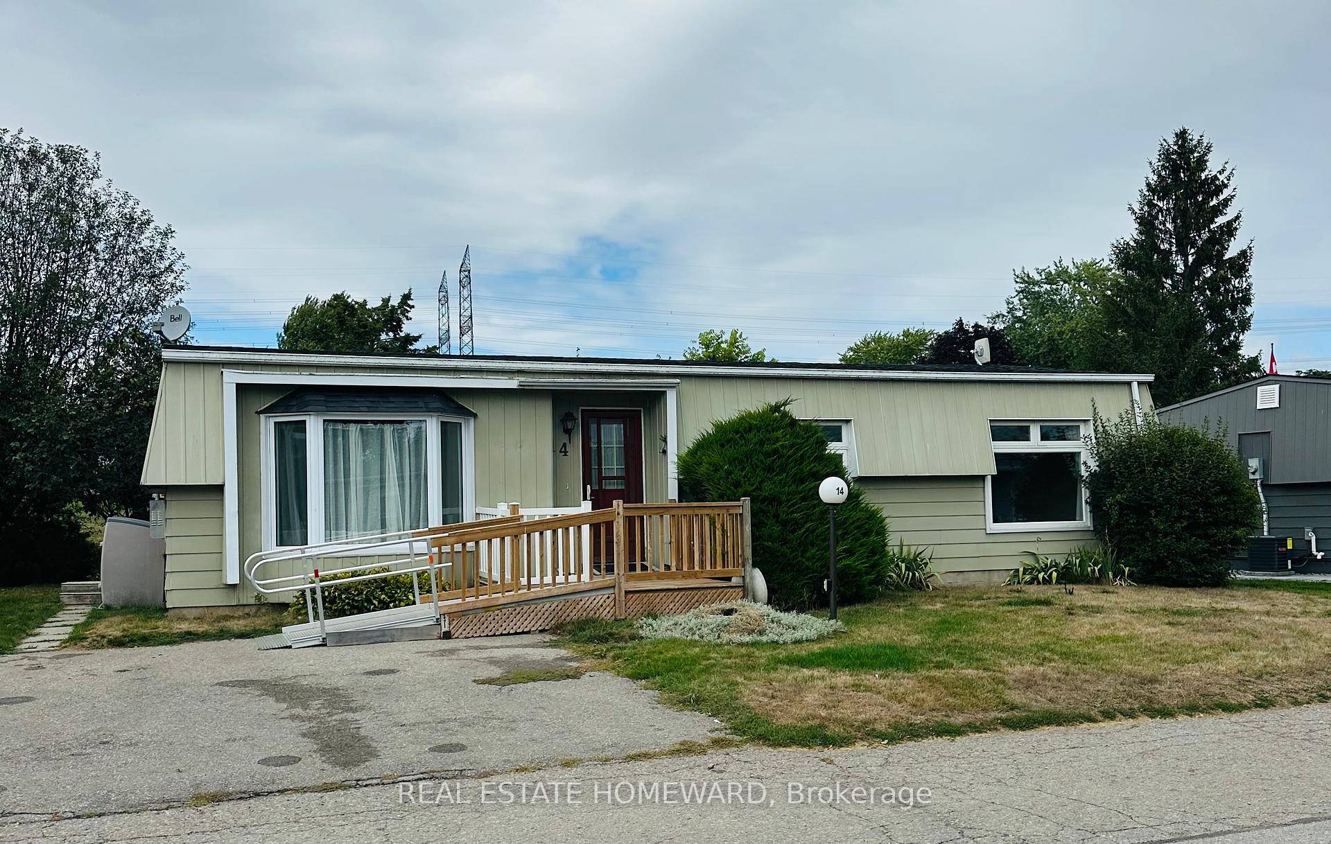 Welcome to Wilmot Creek Adult Lifestyle Community, located in quiet New Castle.