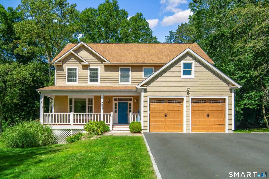 Modern Sophistication Meets Suburban Serenity in Westover Tucked away on a tranquil cul de sac, this recently built architectural gem offers a masterclass in modern living, blending refined elegance with ...