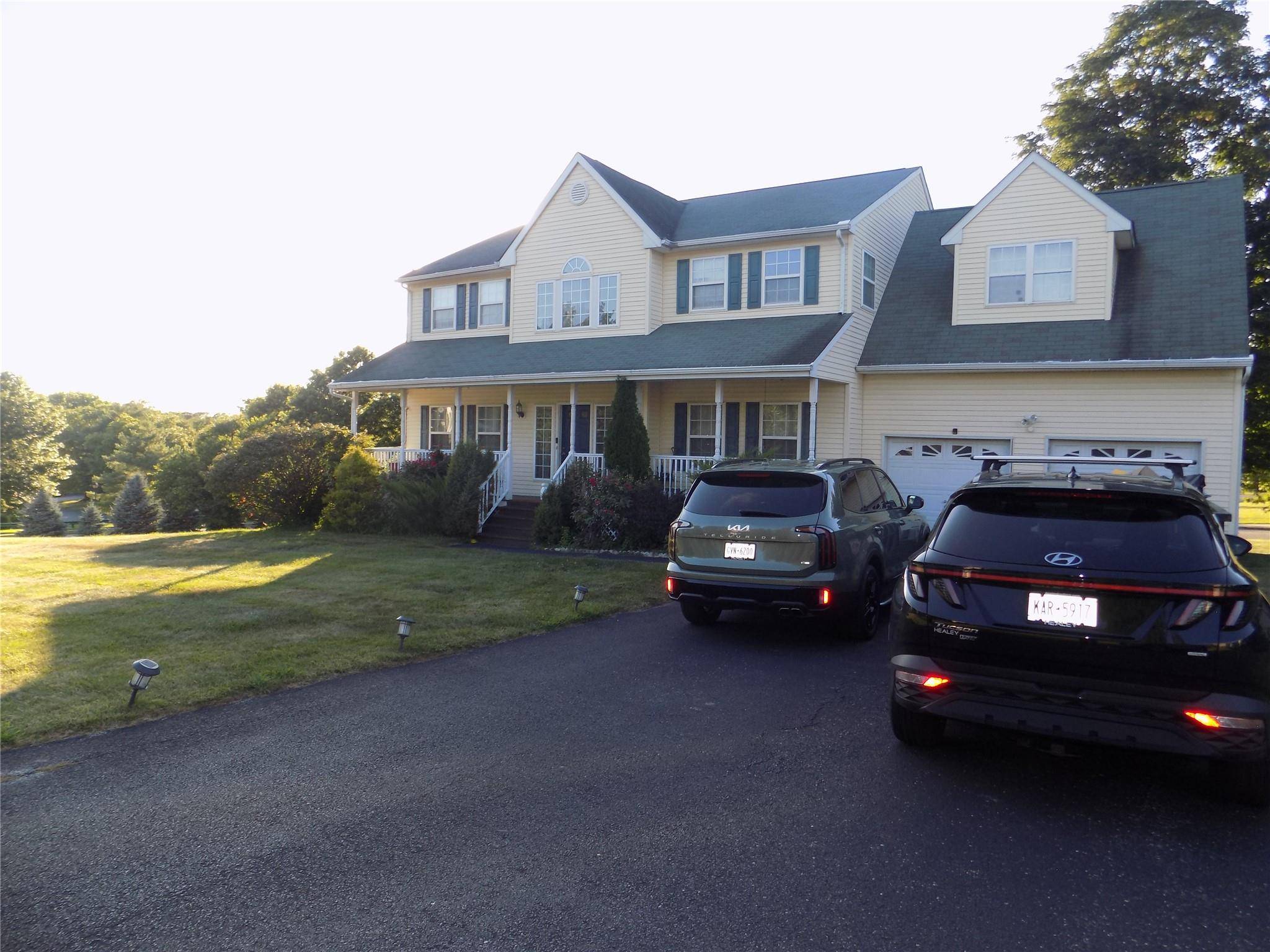 8 Cedardale Loop, Wappingers Falls, NY 12590 Beacon School District 3 to 4 Beds 3 Baths Welcome to 8 Cedardale Loop a masterfully designed residence offering over 3, 500 square ...