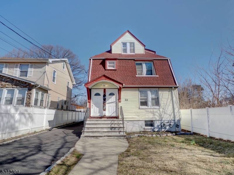 Calling all first time homebuyers and investors looking for their next property !